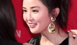 最近娱乐圈有什么新闻 明星黑料后为什么还能回娱乐圈 黑料不打样,黑料缠身，明星如何逆风翻盘？